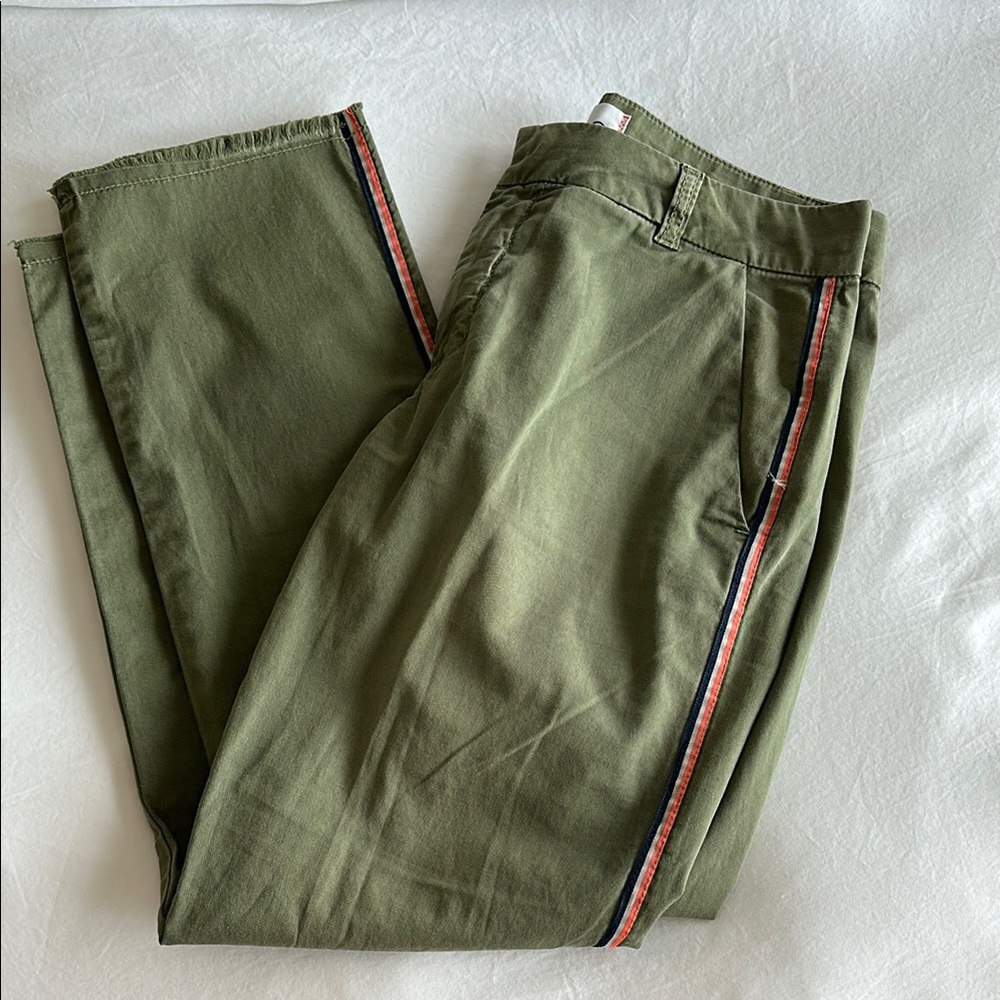 Sundry cropped green trousers